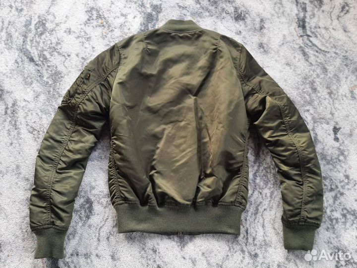 Бомбер Alpha industries женский