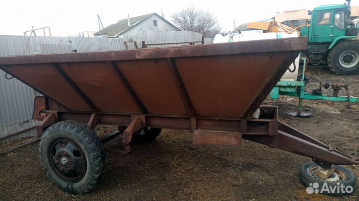 Прицеп тракторный