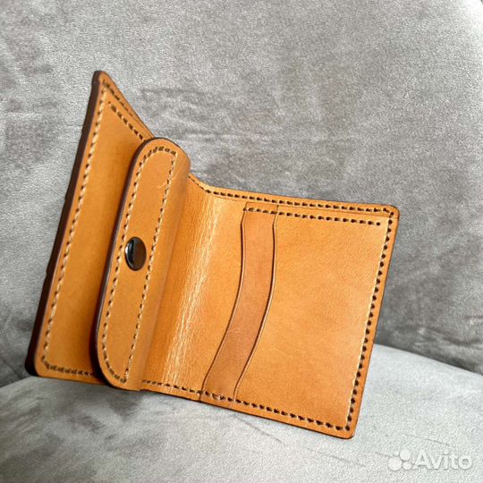 Изделия из кожи ручной работы