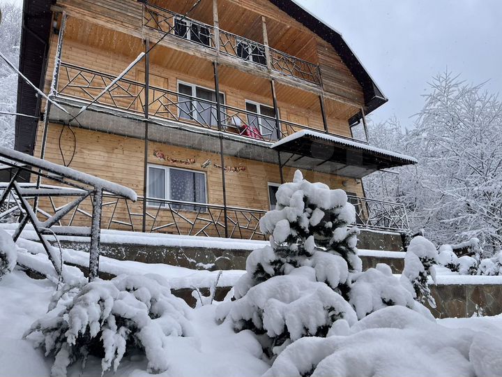 Гостиница, 600 м²