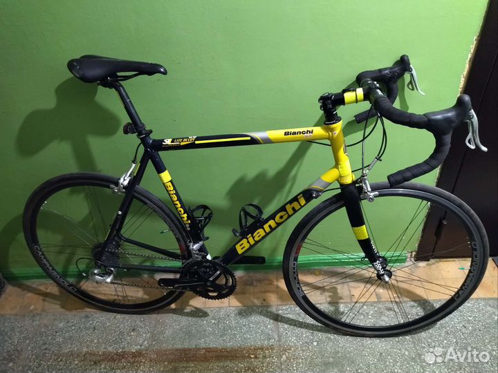 Шоссейный велосипед bianchi