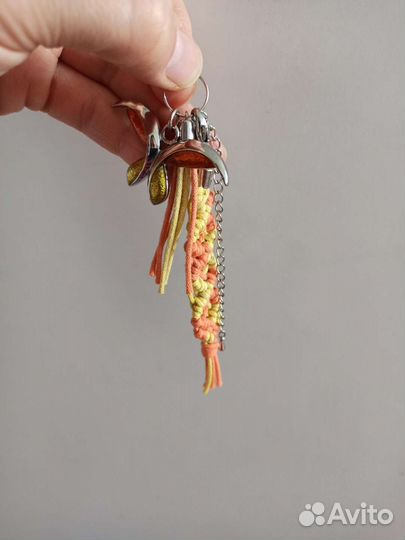 Брелок на ключи, на сумку