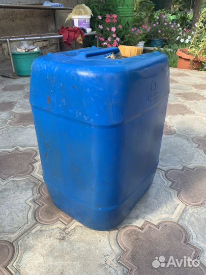 Канистра 20л
