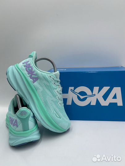 Кроссовки для бега hoka