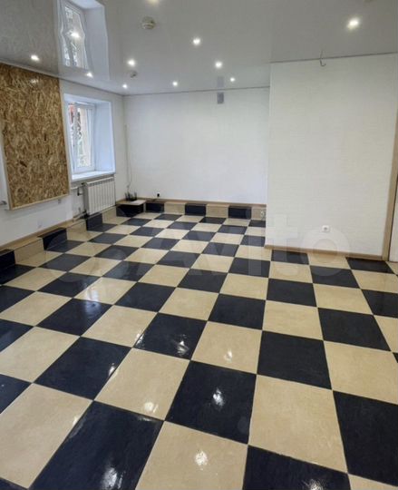 Торговая площадь, 30 м²