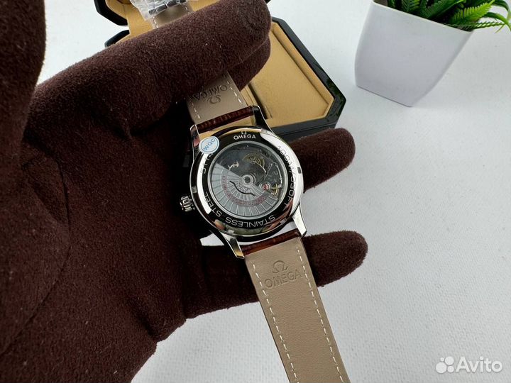 Мужские часы Omega De Ville серебристые