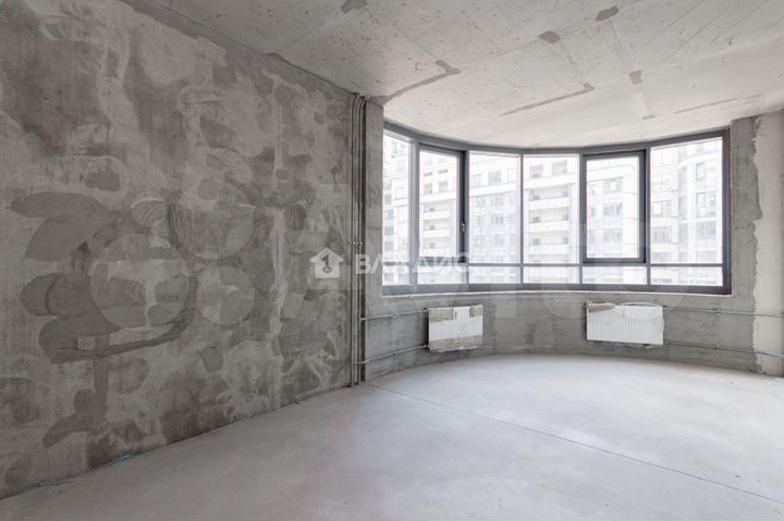 3-к. квартира, 108 м², 10/18 эт.