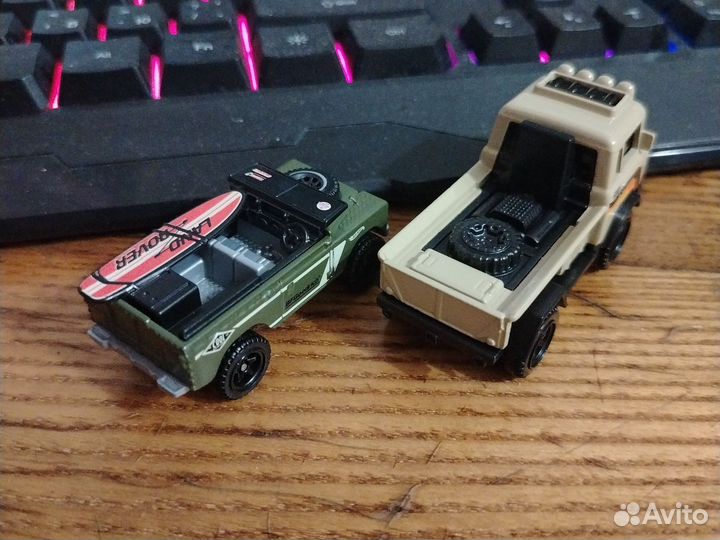 Hot wheels машинки