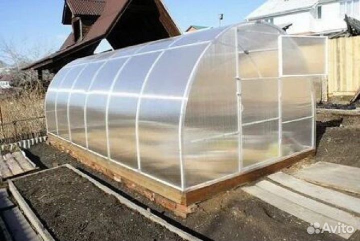 Теплицы крепкие