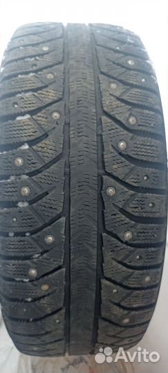 Bridgestone Ice Cruiser 5000 205/55 R16
