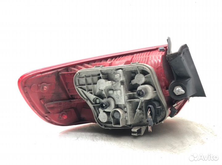 Фонарь задний правый Audi A3 8P 2.0 TDI 2005