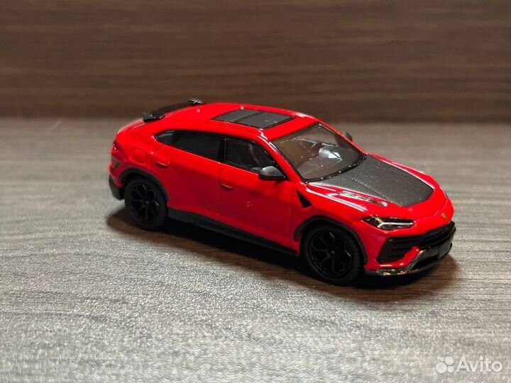 Mini gt 1:64 Lamborghini Urus Rosso Mars