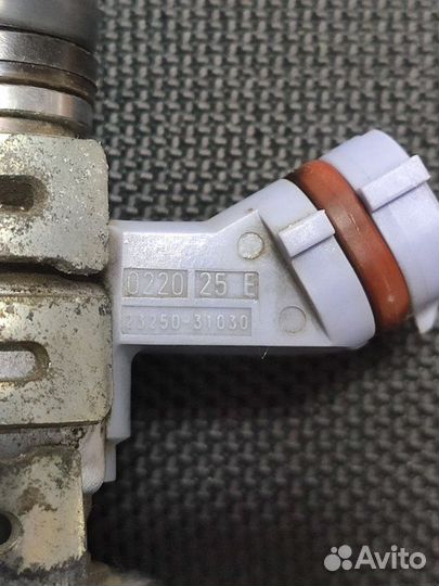 Форсунка топливная Lexus Gs XV40