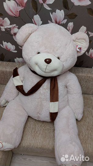Большие плюшевые медведи