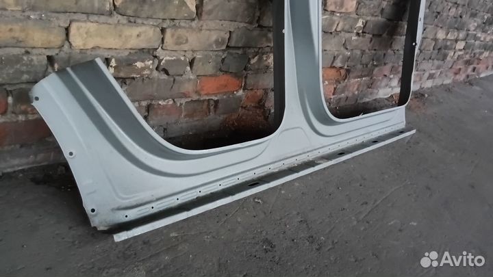 Volkswagen Tiguan 2 c 17 стойка порог левая новая