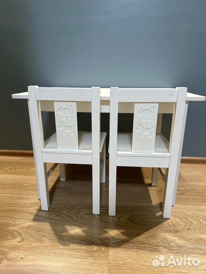Стол и стулья из IKEA детские