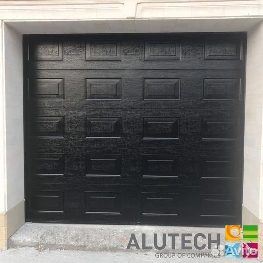 Секционные ворота alutech
