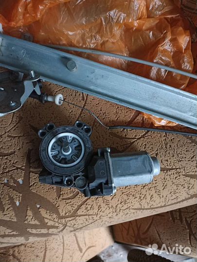 Мотор стеклоподъёмника Solaris