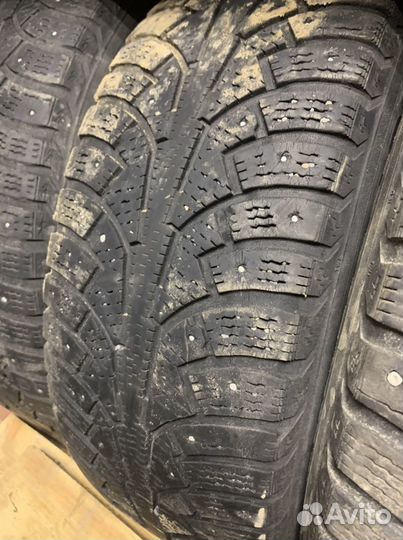 Nokian Tyres Hakkapeliitta 5 215/60 R17