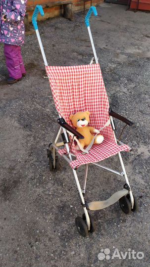 Продается летняя прогулочная коляска трость
