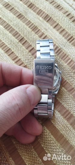 Механические часы сейко автомат