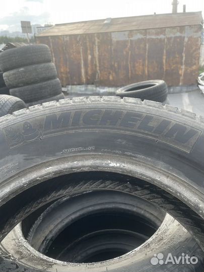 Michelin Latitude Tour HP 225/65 R17