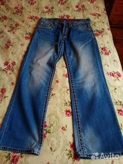 Джинсы