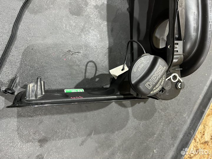 Лючок топливного бака BMW F30 F31 F35 F80