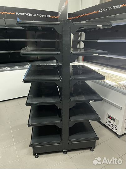 Стеллаж для магазина