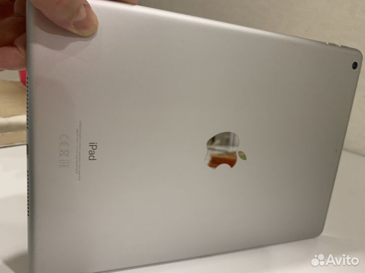 Планшет apple iPad 7