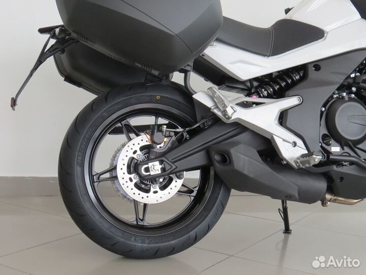 Мотоцикл cfmoto 700MT (ABS)