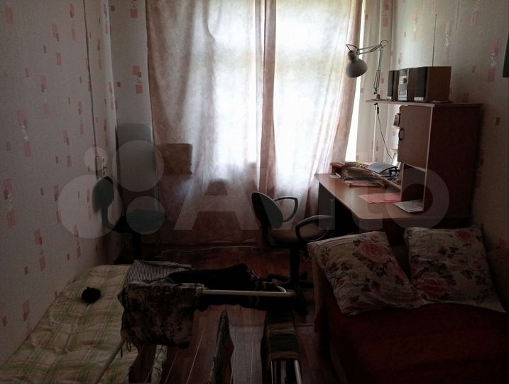 2-к. квартира, 40 м², 3/3 эт.