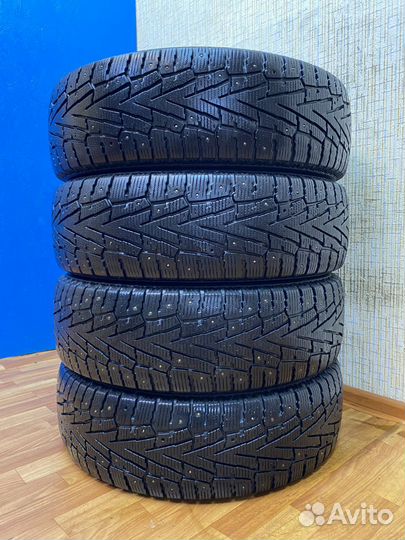 Roadstone Winguard WinSpike SUV 225/65 R17