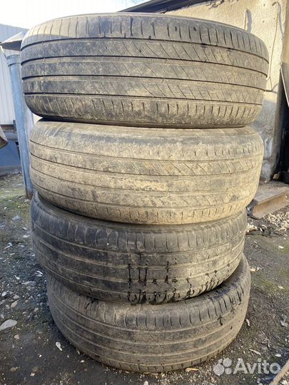 Michelin Primacy 4 215/60 R17