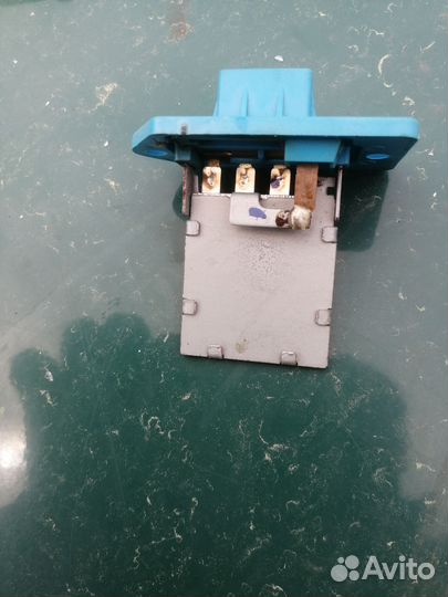 Резистор отопителя киа Рио 4