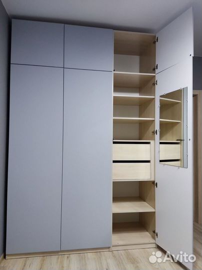 Шкаф стенка