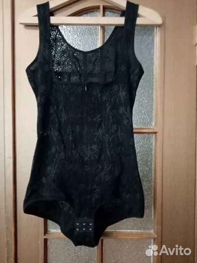 Корректирующее белье боди