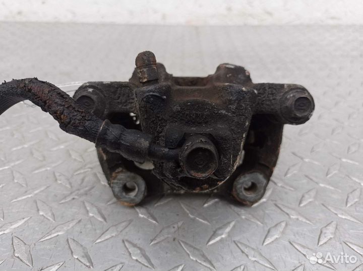 Суппорт задний правый Honda Pilot 1