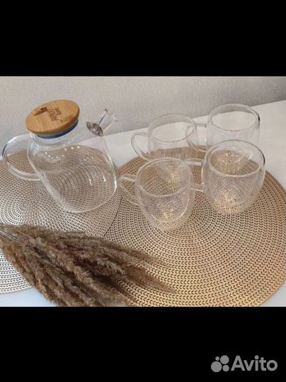 Подарочный набор чайник заварочный и кружки