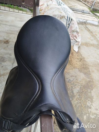 Седло для лошади