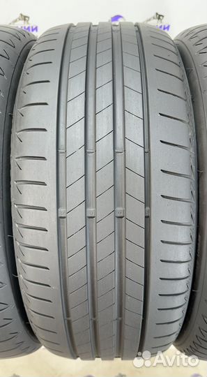 Bridgestone Turanza T005 225/45 R18 и 255/40 R18 99Y