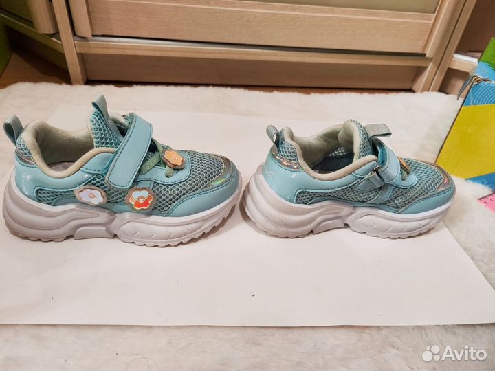 Кроссовки для девочки 26 размер kapika
