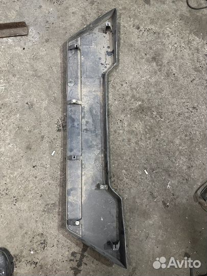 Накладка двери багажника nissan x-trail t31