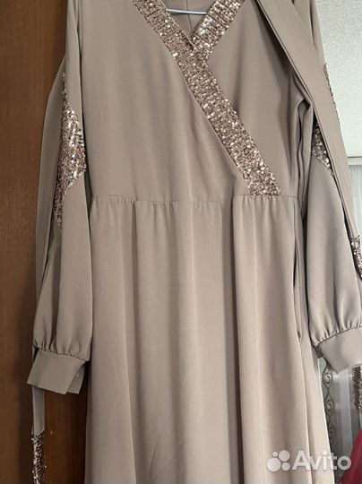 Вечернее платье в пол