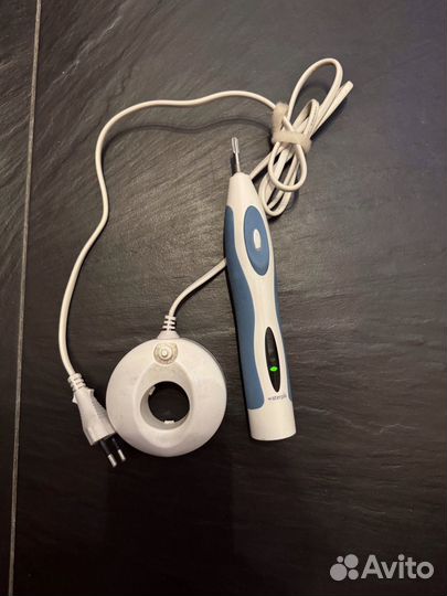 Зубная щетка waterpik