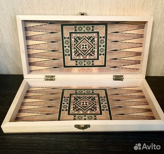 Шахматы-нарды-шашки (3 в 1)