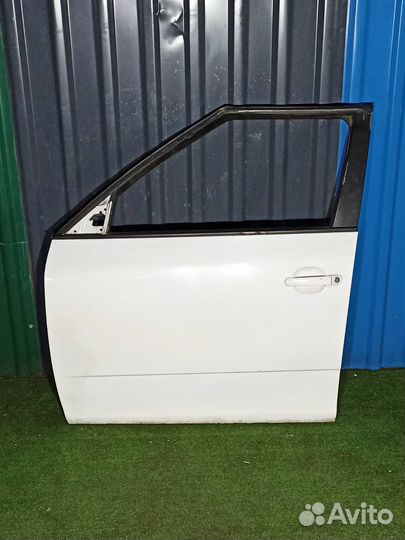 Дверь передняя левая Skoda Fabia 2 хэтчбек 5дв