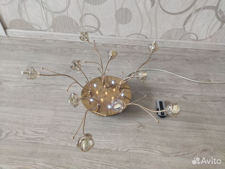 Люстра потолочная светодиодная с пультом