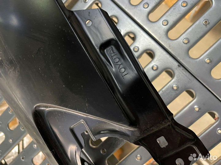 Крыло Toyota Camry/Gracia