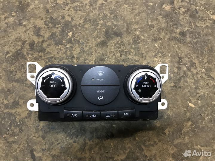 Блок управления климат-контролем Mazda CX-7